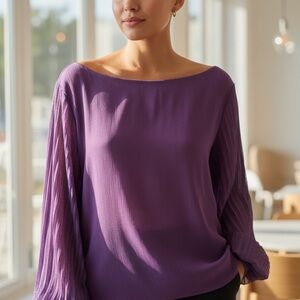 Alice + Olivia Lilac Boatneck Blouse with Pleated Long Sleeves Size Large